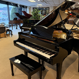 YAMAHA G2PE G2 Polished Ebony 5'8" Grand